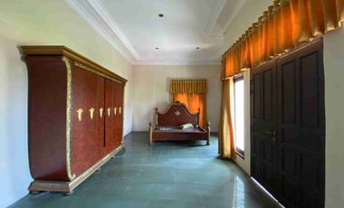 Rumah mewah 2 lantai kota Pontianak, Jl. serdam 2, Komp. Mutiara Alam