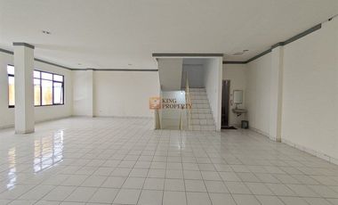 Disewakan Ruko Strategis Dekat ITC Roxy, Tomang, Cideng, Stasiun Tanah Abang, Pasar Tanah Abang RS Tarakan Jakarta Ideal untuk Kantor atau Klinik.