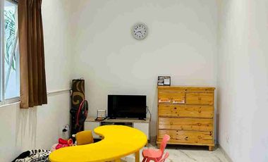 Dijual Cepat Rumah Mewah 3 Lantai di Perumahan Cinere Hill Town House