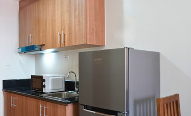 1 Bedroom with Balcony for Rent in Unit Red Residences in Makati City