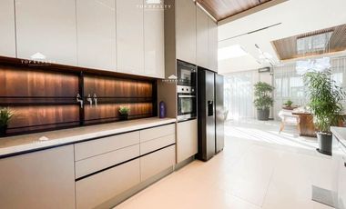 For Sale: 5BR House and Lot for Sale in Cavite City at Tokyo Mansions