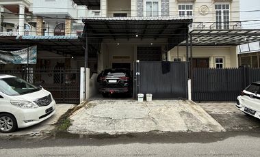 Sewa Rumah Komplek Griya Riatur Indah Elite Mantap Murah