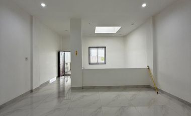 Sewa Rumah Komplek Griya Riatur Indah Elite Mantap Murah