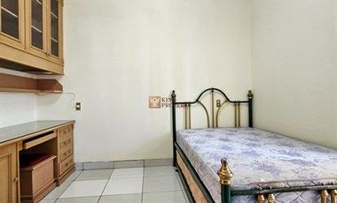 Strategis Disewakan Rumah 2 Lantai Furnished Bagus Dgn Luas Bangunan 330M2 Akses Dekat ITC Mall Mangga DUa, Gunung Sahari & Kota Tua Rumah di Kartini