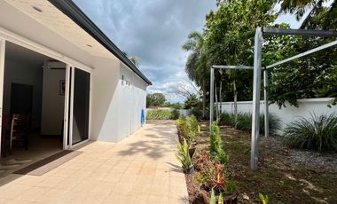 Cozy 4-Bedrooms, 2-Bathrooms Home in Ao Nang, Krabi