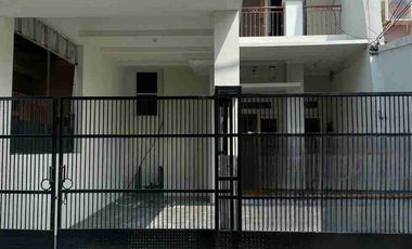 Dijual Rumah Di Taman Cosmos, Dekat Tanjung Duren Jakarta Barat