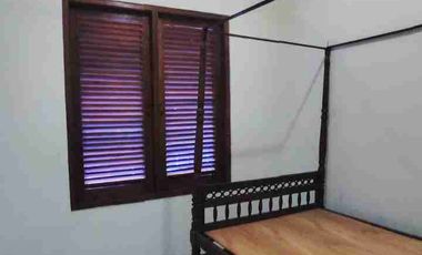 Rumah Semi Etnik Dekat ke Pasar Nusukan