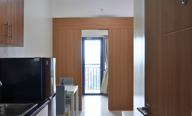 1 Bedroom with Balcony for Rent in Unit Red Residences in Makati City