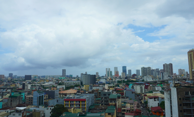 1 Bedroom with Balcony for Rent in Unit Red Residences in Makati City