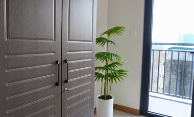 1 Bedroom with Balcony for Rent in Unit Red Residences in Makati City