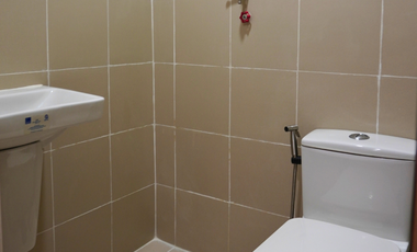 1 Bedroom with Balcony for Rent in Unit Red Residences in Makati City