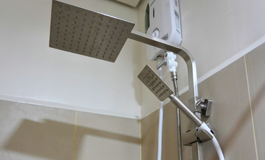 1 Bedroom with Balcony for Rent in Unit Red Residences in Makati City