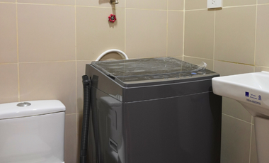 1 Bedroom with Balcony for Rent in Unit Red Residences in Makati City