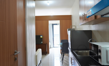 1 Bedroom with Balcony for Rent in Unit Red Residences in Makati City