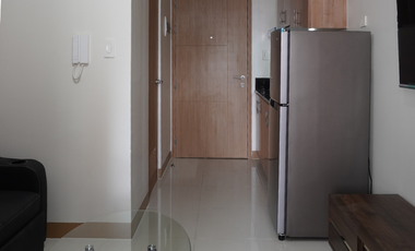 1 Bedroom with Balcony for Rent in Unit Red Residences in Makati City