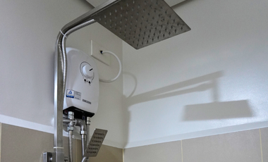 1 Bedroom with Balcony for Rent in Unit Red Residences in Makati City