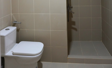 2 Bedroom with Balcony for Rent in Unit Red Residences in Makati City