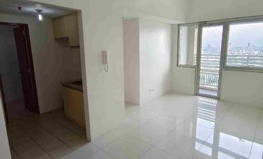 2 BR Condo Rent to own in One Wilson Square, Greenhills San Juan