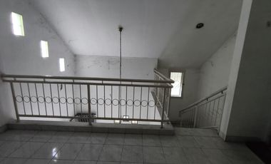 For Sale – Two-Storey Corner House on 170 m² Land in a Cluster, Cirebon City