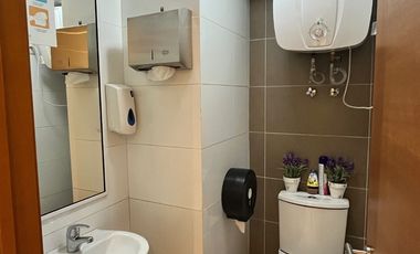 Venta de amplia Oficina para Inversión