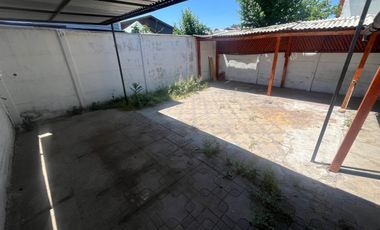 Casa Ampliada y Regularizada en Villa Los Héroes, Maipú.