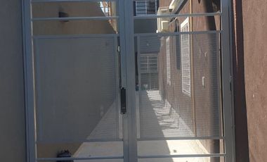 ALQUILER DPTO 2 AMBIENTES . PLANTA ALTA