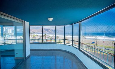 SE VENDE DEPTO EN COND. MAR EGEO.