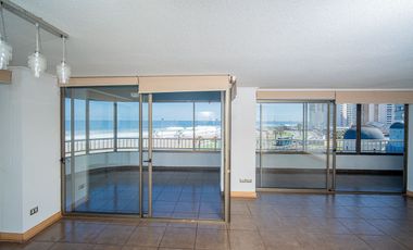 SE VENDE DEPTO EN COND. MAR EGEO.