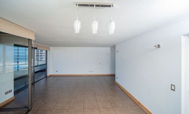 SE VENDE DEPTO EN COND. MAR EGEO.