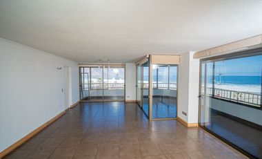 SE VENDE DEPTO EN COND. MAR EGEO.