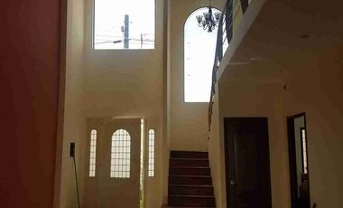 En alquiler Casa en Urb Polaris