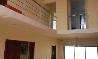 En alquiler Casa en Urb Polaris