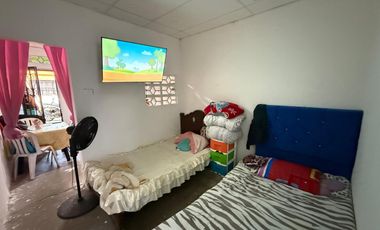 Casa con Aparta estudio en Venta, Barrio Santa Rosa Neiva