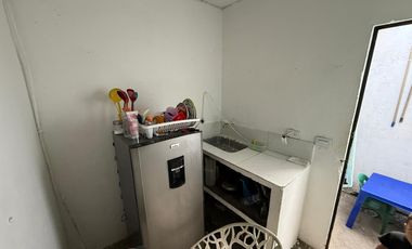 Casa con Aparta estudio en Venta, Barrio Santa Rosa Neiva