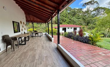 Espectacular Finca rica en agua y rodeada de naturaleza - Ideal para un Hotel ecoturistico stico