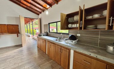 Espectacular Finca rica en agua y rodeada de naturaleza - Ideal para un Hotel ecoturistico stico