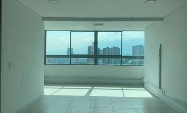 Oficina en Arriendo en Restrepo Naranjo Santamaria