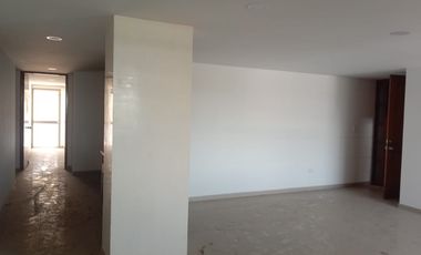 Apartamento en Venta, Edificio Laureles de la Concha Neiva