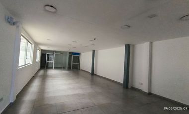 Alquiler bodega industrial 3980m2 Via a Daule, Guayaquil, Ecuador