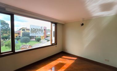 SE ARRIENDA CASA CONJUNTO MATERILE