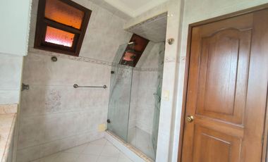 SE ARRIENDA CASA CONJUNTO MATERILE