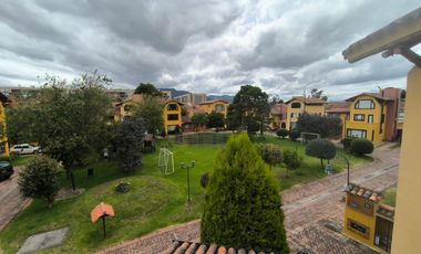 SE ARRIENDA CASA CONJUNTO MATERILE