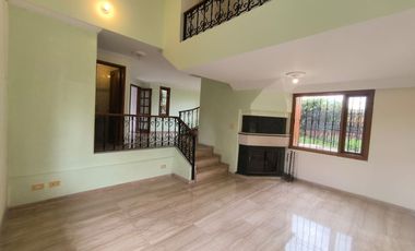 SE ARRIENDA CASA CONJUNTO MATERILE