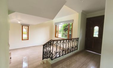 SE ARRIENDA CASA CONJUNTO MATERILE