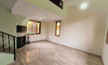 SE ARRIENDA CASA CONJUNTO MATERILE