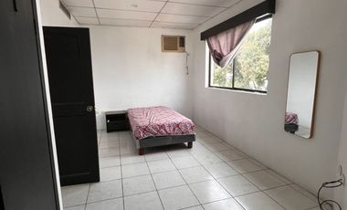 Casa de alquiler en primeros kms vía Samborondón