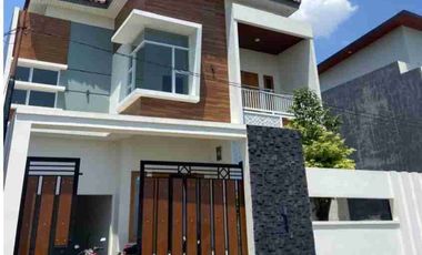 Dijual Rumah Super Strategis Mojolaban,Sukoharjo Luas 250m2