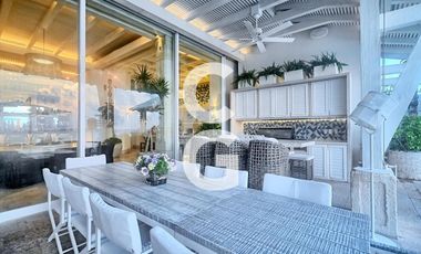 Casa en Venta en Cancun en Punta Sam Puerto Juárez a Pie de Playa