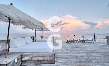 Casa en Venta en Cancun en Punta Sam Puerto Juárez a Pie de Playa