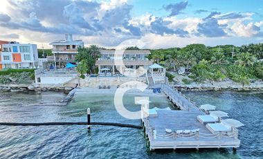 Casa en Venta en Cancun en Punta Sam Puerto Juárez a Pie de Playa